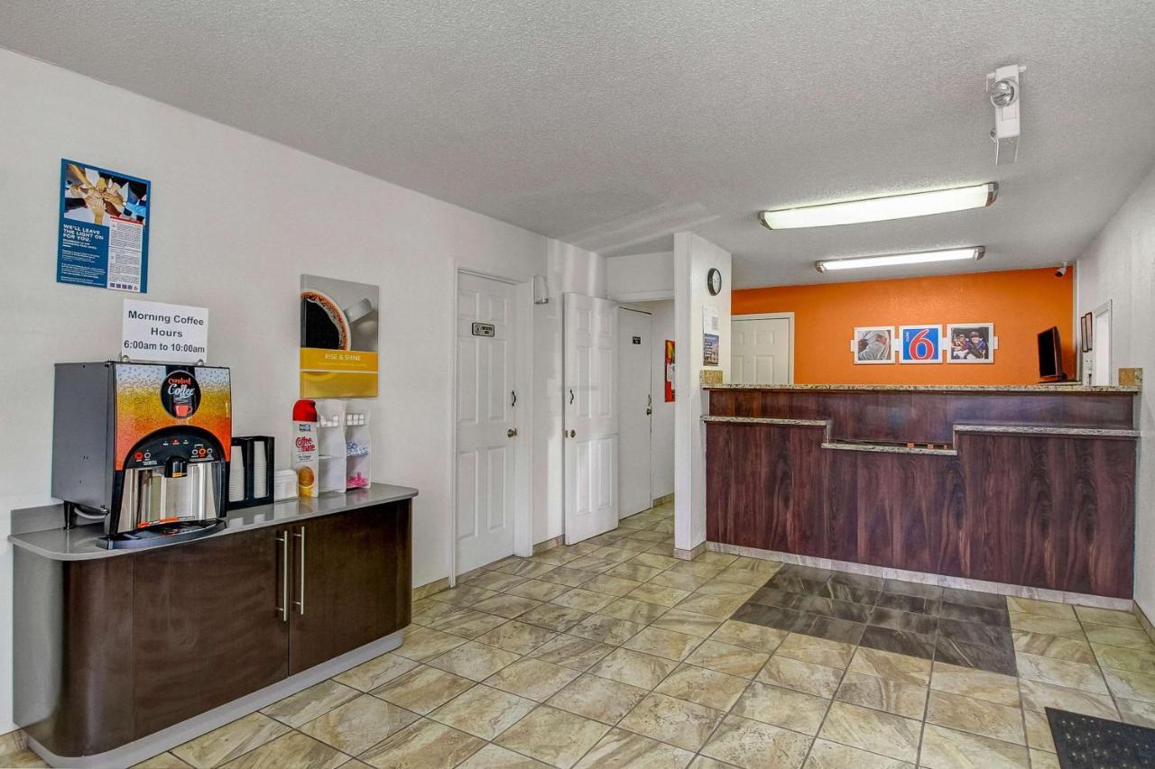 Motel 6-Charles Town, Wv Екстер'єр фото